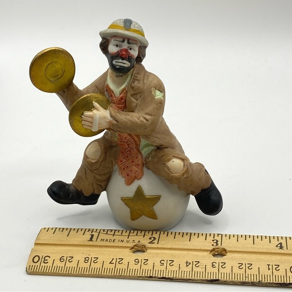 Clown Figurine FLAMBRO Emmett Kelly Jr. Collectibles Vintage Porcelain Marked - Picture 8 of 9